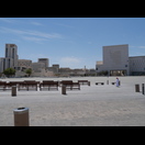 Blick über den westlichen Hof des Souq Waqif auf das Radwani Haus – Msheireb Museum